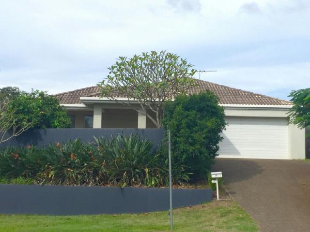 2 odense street, fitzgibbon, qld, 4018