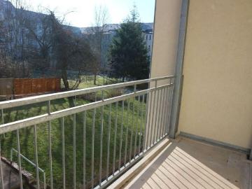 2. OG mit Balkon + Bad mit Wanne + Gäste Bad mit Dusche !