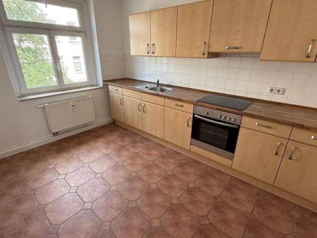 2. OG Balkon geräumige Küche EBK * !