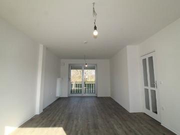 2. OG / 3 Zimmer mit Balkon