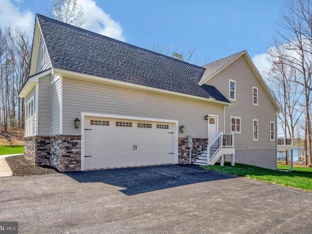2 Old House Rd, Bumpass, VA