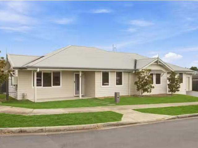 2 Olivia Boulevard, Hamlyn Terrace House for rent Listed by G.