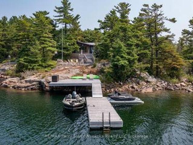 2 A258 Blueberry Point Island, The Archipelago North, ON, P0G 1K0 house for sale | Listing ID X13547 | Royal LePage