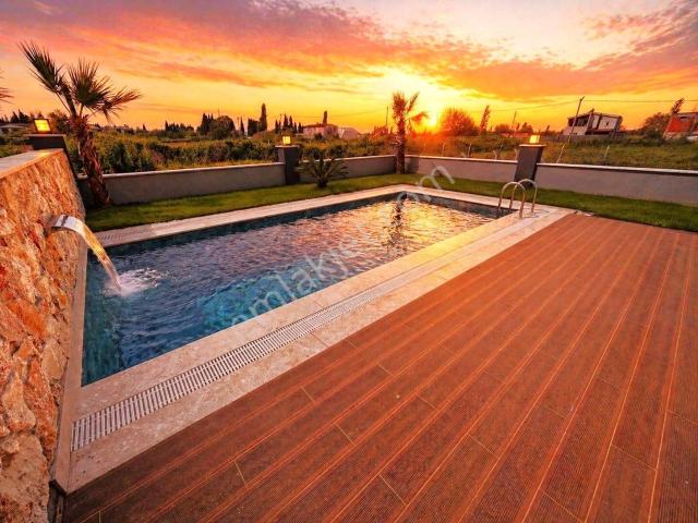 ୨ৎaygül'den Hamidiye'de Yüksek Krediye Uygun Hobi Odalı Havuzlu 5+1 Akıllı Sistem Satılık Lüks Villa