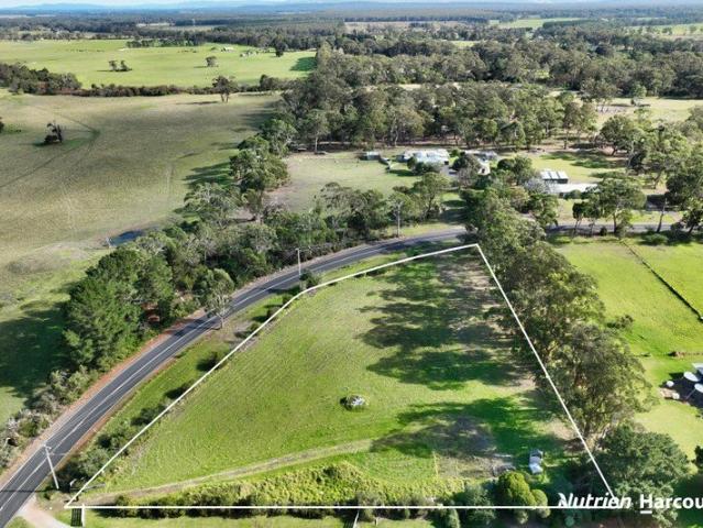 2 Acres of Country Space with Coastal Convenience