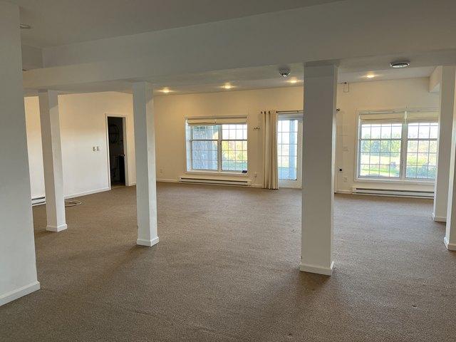 2 Alpaugh Farm Rd, Lebanon, NJ 08833