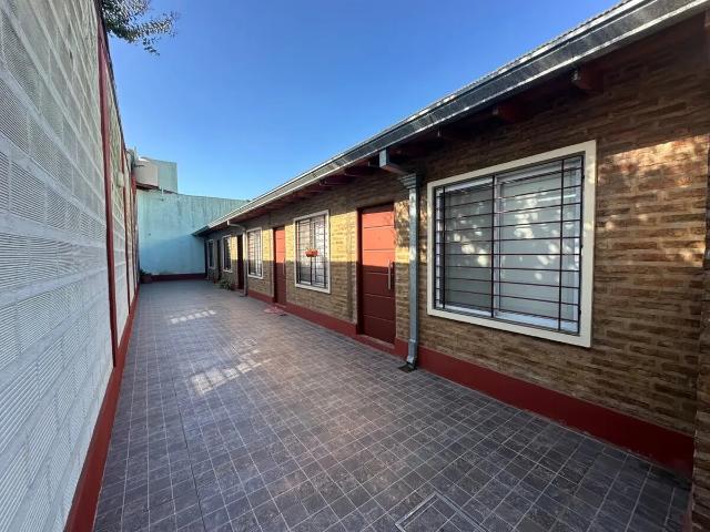 2 AMB APARTMENTS