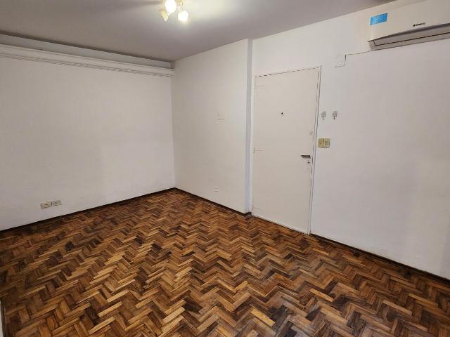 2 amb planta baja 2 patios aire acondicionado recién pintado