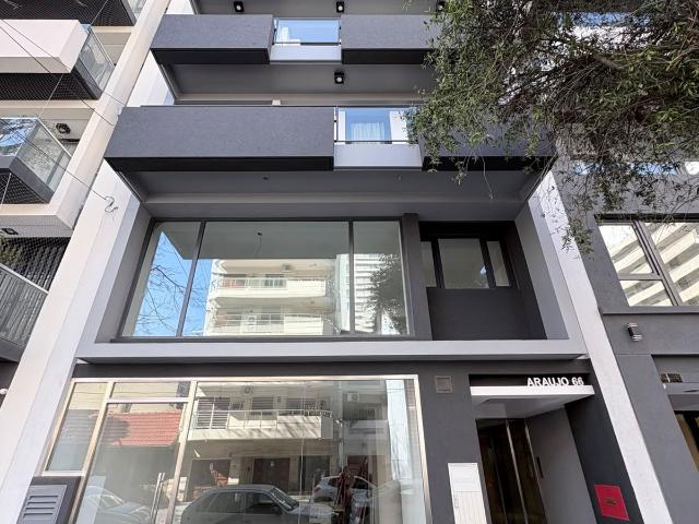 2 AMBIENTES A DIVIDIR CON DOS BANOS