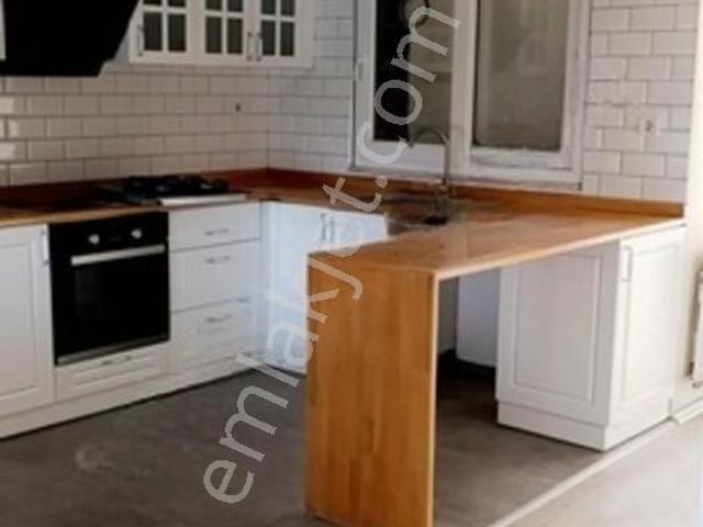2.anafartalar Tümen Caddesinde 3+1 Satılık Daire