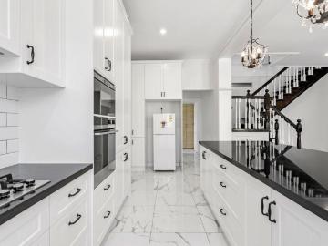 2 Anglesey AvenueSt Georges SA 5064, Australia