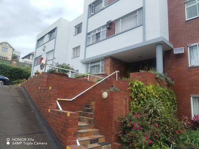 2 and a half Apartment in Glenwood