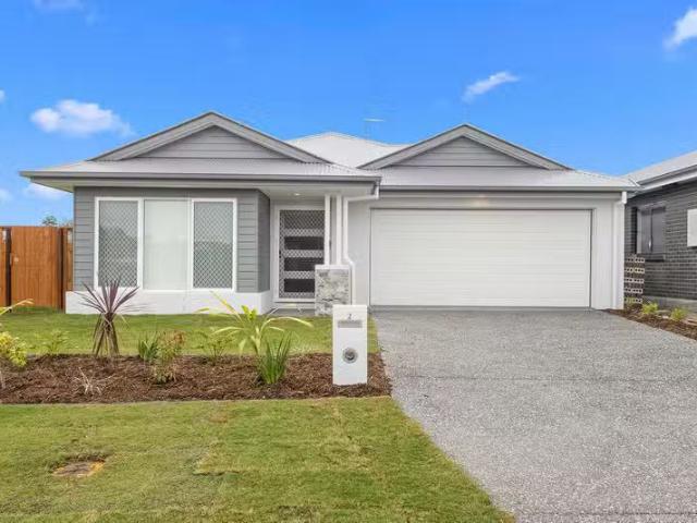 2 Arcadia Street, FLAGSTONE, QLD 4280 House for Rent