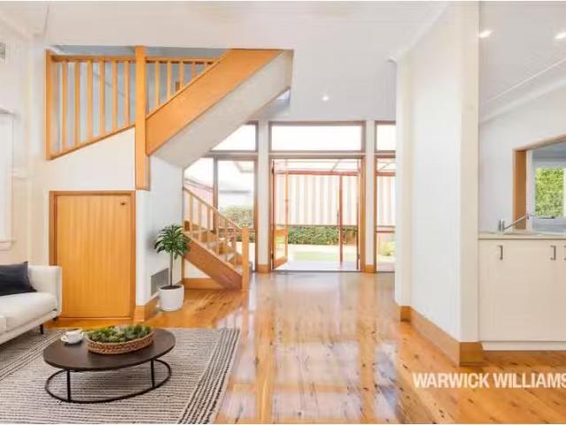2 Arthur Street, Rodd Point House for rent Listed by Vivien W.