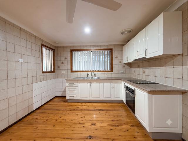 2 Ash Street North St Marys, NSW 2760