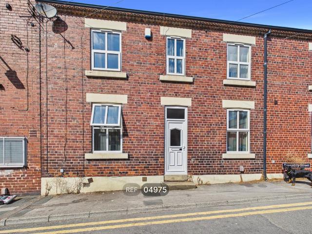 Assembly Street, Normanton, West Yorkshire WF6, 2 bed terraced house to rent, £750 pcm | PrimeLocation
