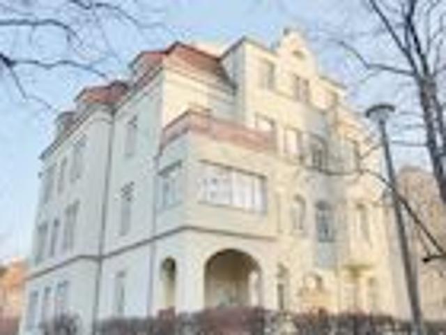 2 Bäder, Lift & Parkplatz / 2,5 Zi. Whg. in der Südvorstadt / EBK möglich