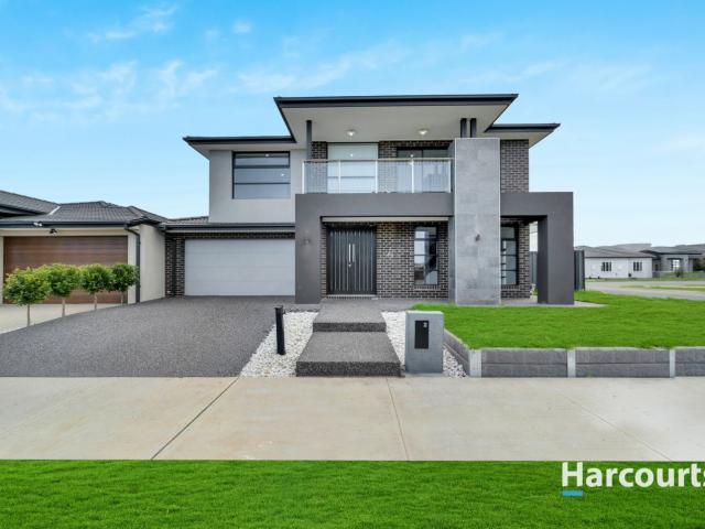 2 Bakosi Road, CLYDE NORTH, VIC 3978