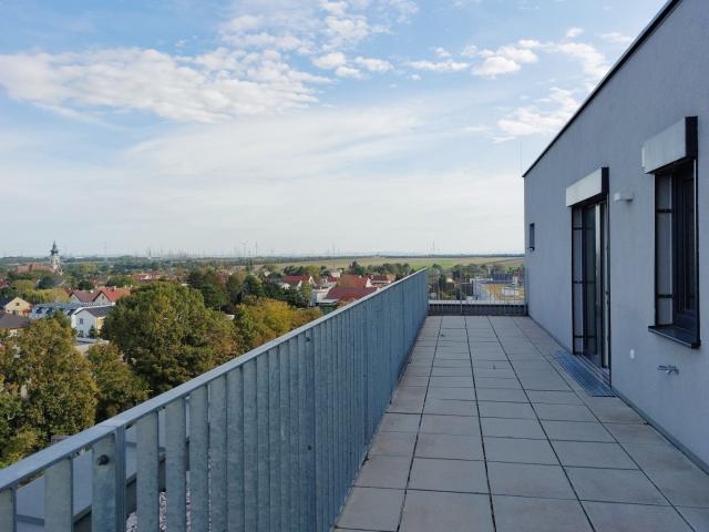 2 Balkone, Fernblick und beste Anbindung