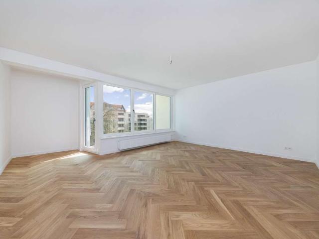 2 Balkone | Kernsaniert | Einbauküche | Aufzug | Top Lage