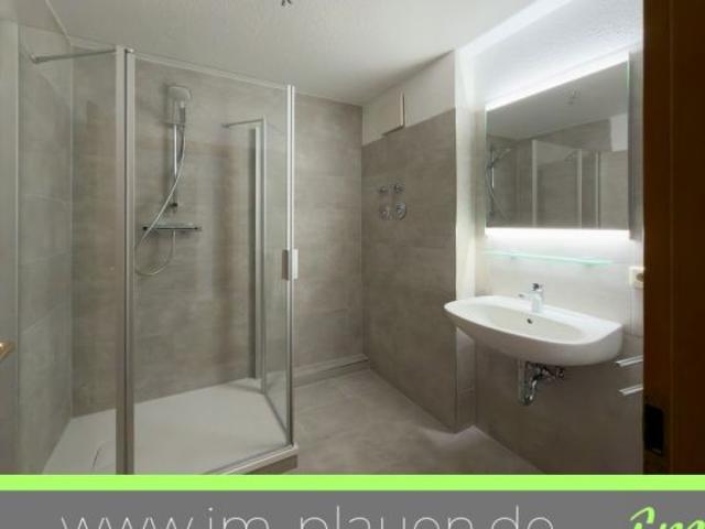 2 Balkone – Neues Badezimmer | Garage – offene Küche | 3 Zimmer Wohnung Plauen Neundorf