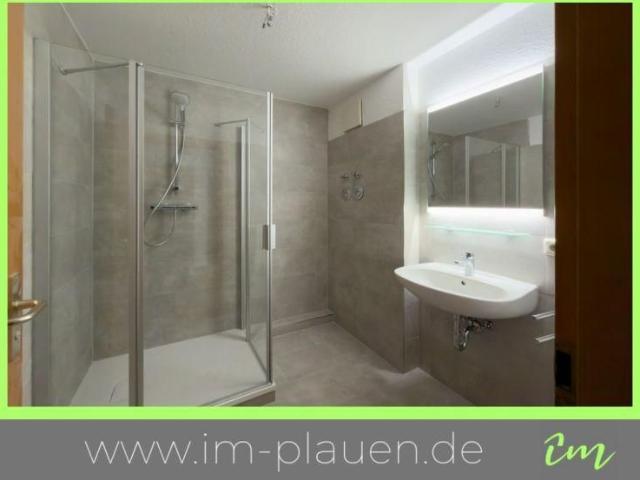 2 Balkone – Neues Badezimmer | Garage – offene Küche | 3 Zimmer Wohnung Plauen Neundorf