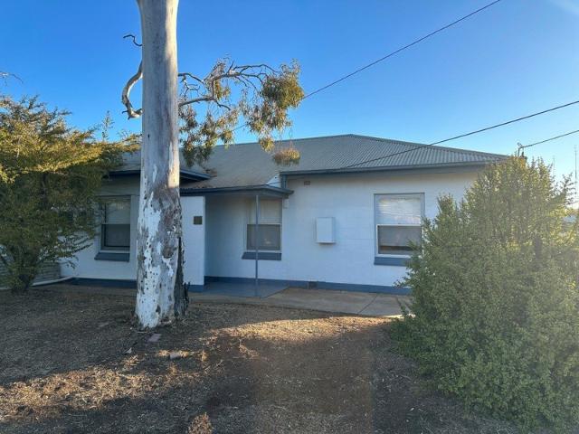 2 Barnes Street, Port Pirie SA 5540