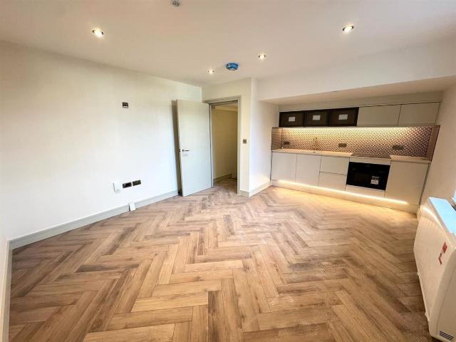 4C, 2 Bartholomews, Brighton BN1, 1 bed flat to rent, £1,450 pcm | PrimeLocation