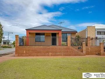 2 Beal Lane, Hammond Park, WA 6164