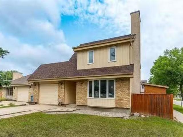 2 Beaupre Bay, Winnipeg, MB, R3X 1C4 house for sale Listing.