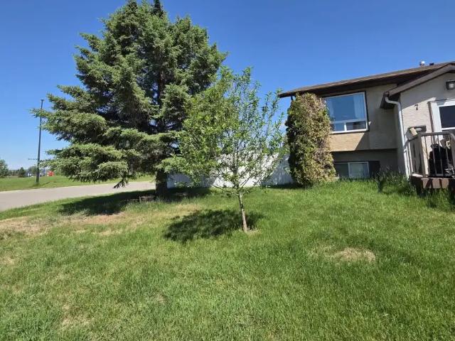 2 Bed 1 Bath 2car garage