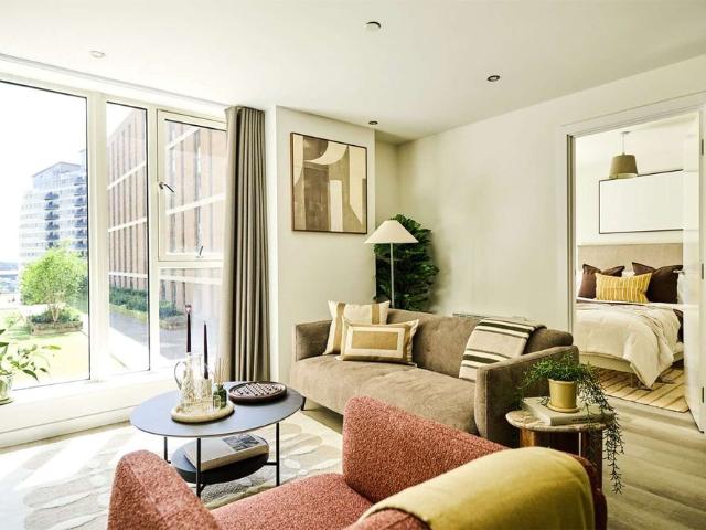 2 BED 1 BATH APARTMENT | AVAILABLE NOW | IN HIGH DEMAND | PARKING AVAILABLE | PRIME LOCATION | 24 HOUR CONCIERGE | RESIDENTS GYM