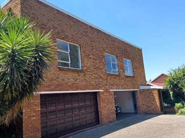 2 Bed / 1 Bath Apartment To Rent in Lyndhurst, Johannesburg