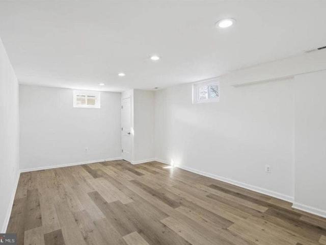 2 Bed 1 Bath Apartment