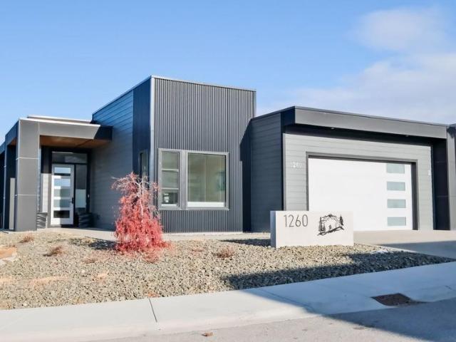 2 Bed 1 Bath – Basement Suite