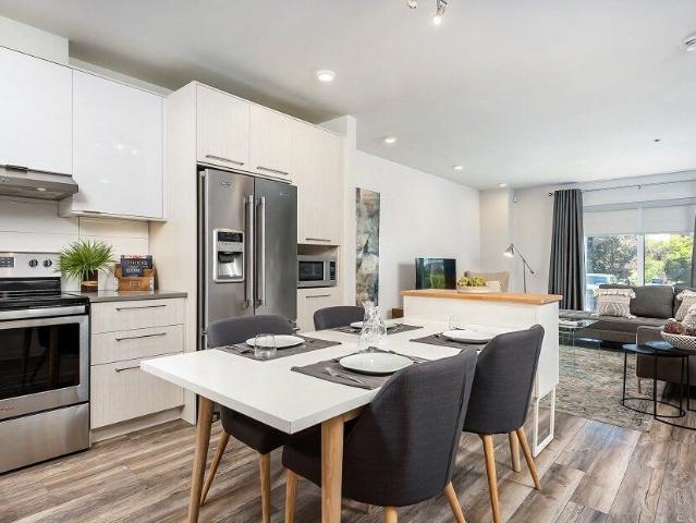 2 Bed 1 Bath D 8035 8035 Saint Laurent Boulevard, Brossard