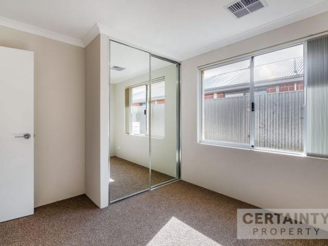 2 Bed, 1 Bath Modern Duplex Living