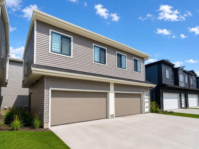 2 Bed 1 Bath South West Edmonton Suite for Rent