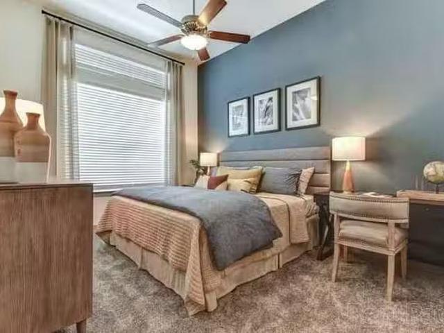 2 Bed 2 Bath