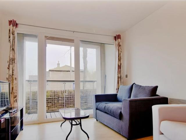 2 Bed 2 Bath