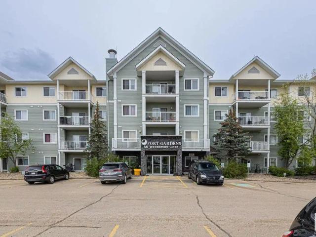 2 Bed 2 Bath 2 Parking Stalls Furnished Suite Fort Sask — 2 Bedrooms Apartment