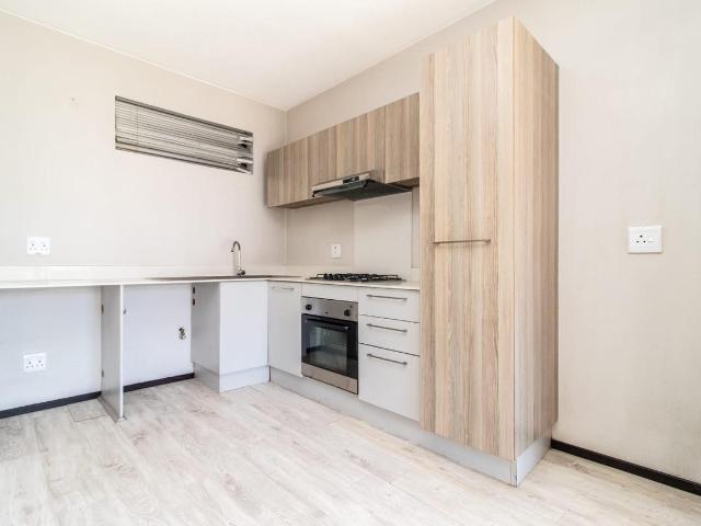 2 Bed 2 Bath