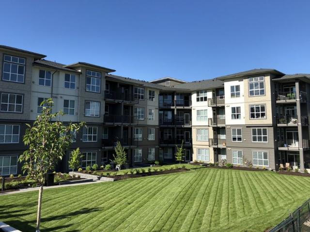 2 Bed 2 Bath East Facing Courtyard Apartment at Midtown!