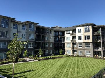 2 Bed 2 Bath East Facing Courtyard Apartment at Midtown!