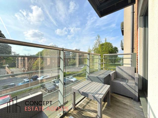 2 Bed 2 Bath flat on Holford Way, Roehampton, SW15