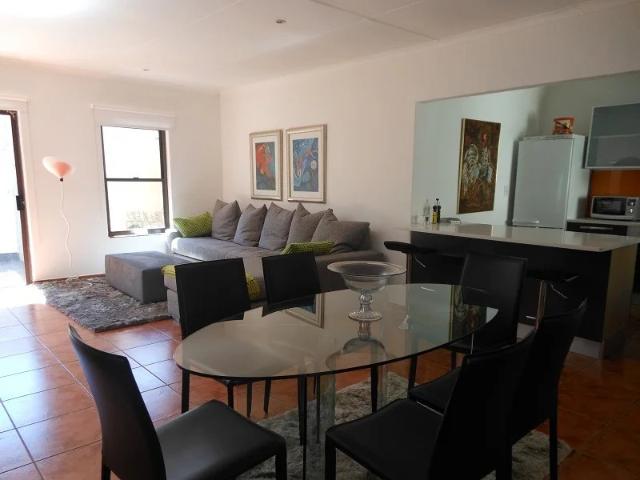 2 Bed 2 bath fully furnished home in Saxonwold
