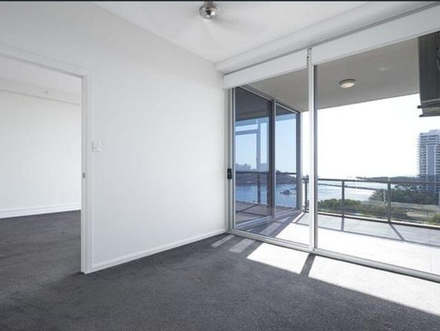 2 Bed / 2 Bath Ocean View Apartment