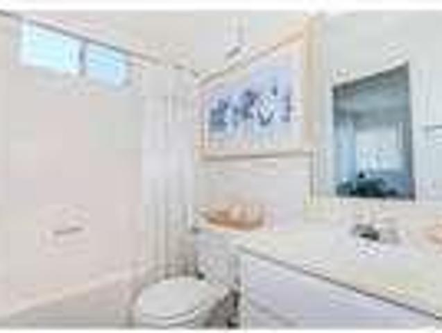 2 bed, 2 bath, safe neighborhood