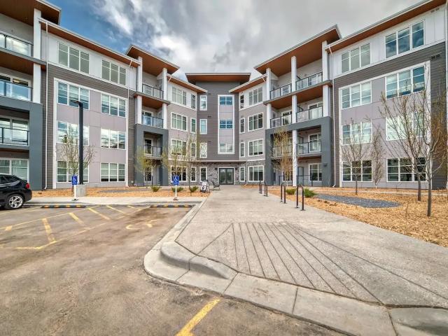 2 Bed / 2 Bath / Underground Parking / Fitness Gym — 2 Bedrooms Condo Unit