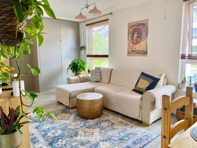 2 Bed, 2 Bathroom Home – 1 Month Short Let